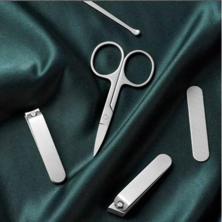 Маникюрный набор Xiaomi Nail Clipper Five Piece Set (5 предметов в футляре) (MJZJD002QW) Белый Маникюрный набор Xiaomi Nail Clipper Five Piece Set (5 предметов в футляре) (MJZJD002QW) Белый