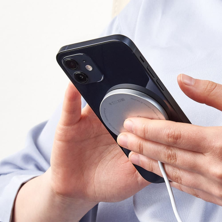 Беспроводное зарядное устройство Deppa MagSafe Ring, Qi 15W (24012) White, белый Беспроводное зарядное устройство Deppa MagSafe Ring, Qi 15W (24012) White, белый