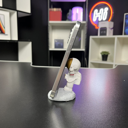 Уценка Apple iPhone 16 Pro 1Tb eSim White Titanium IMEI: 2637 Уценка Apple iPhone 16 Pro 1Tb eSim White Titanium IMEI: 2637