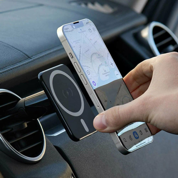 Автомобильный держатель Deppa Mage Safe Sky магнитный (55202) Черный