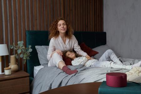 Умная колонка Яндекс.Станция Мини Красный гранат Умная колонка Яндекс.Станция Мини Красный гранат