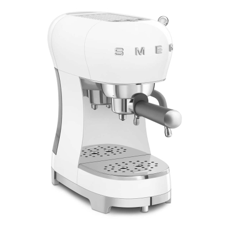 Кофемашина эспрессо SMEG 50s style (ECF02WHEU) Белый Кофемашина эспрессо SMEG 50s style (ECF02WHEU) Белый